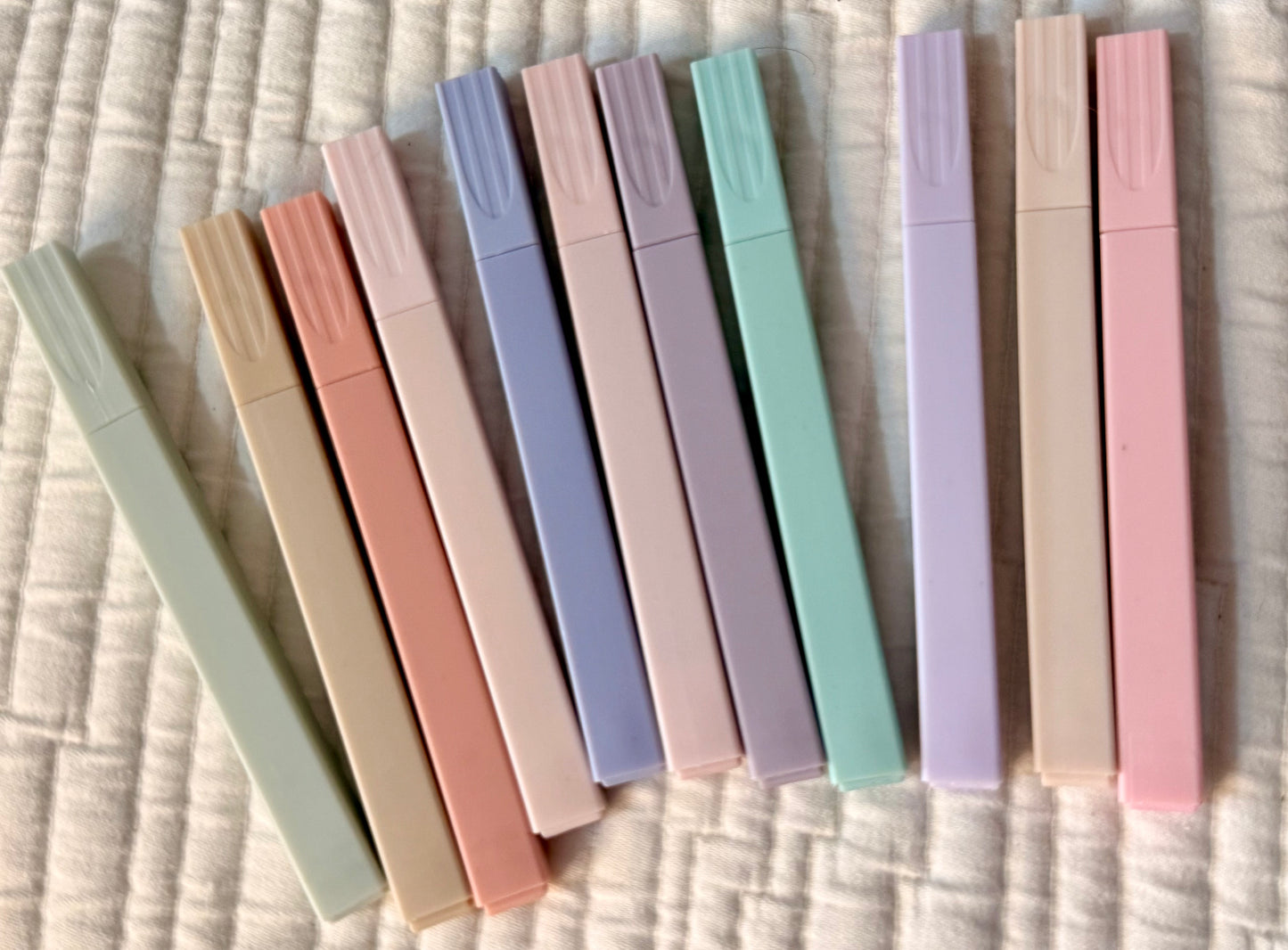 Aesthetic Highlighters